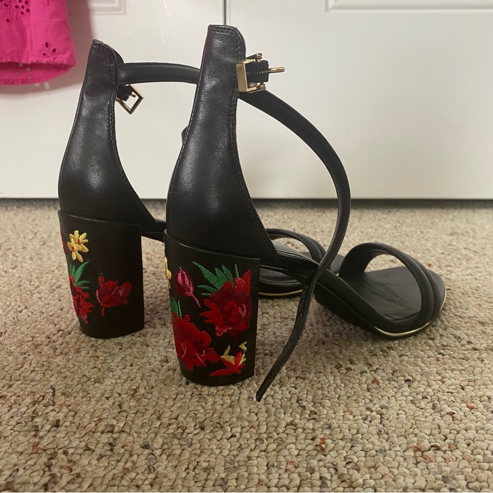 Kenneth Cole Black Heeled Sandals w/ Embroidery
